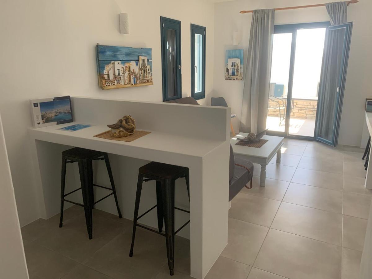 Paros-Memories-Neubau-Villen, Sportpool Aspro Chorio Екстер'єр фото